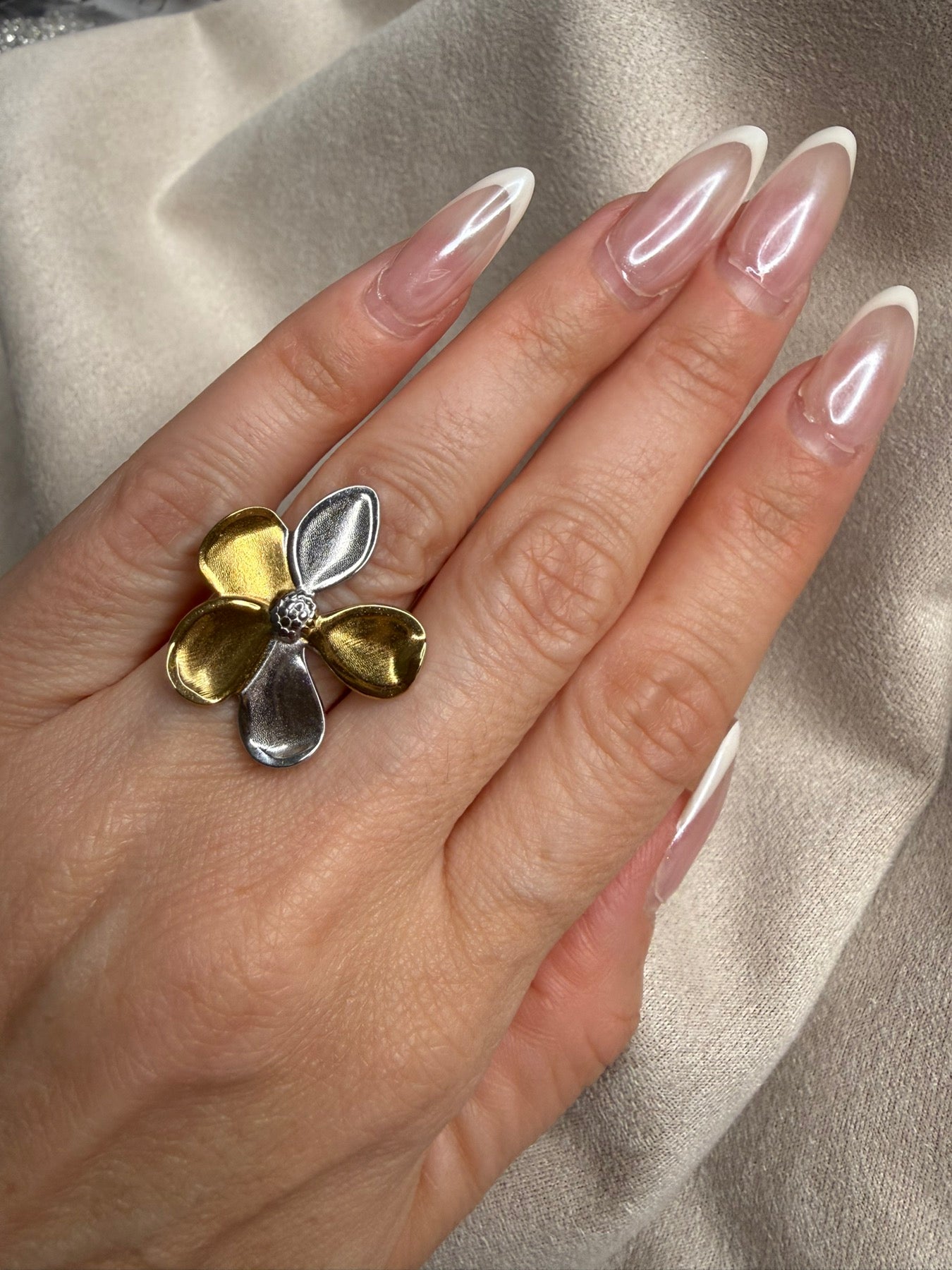 Flower Ring
