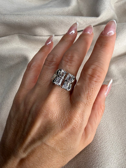 Glam Ring