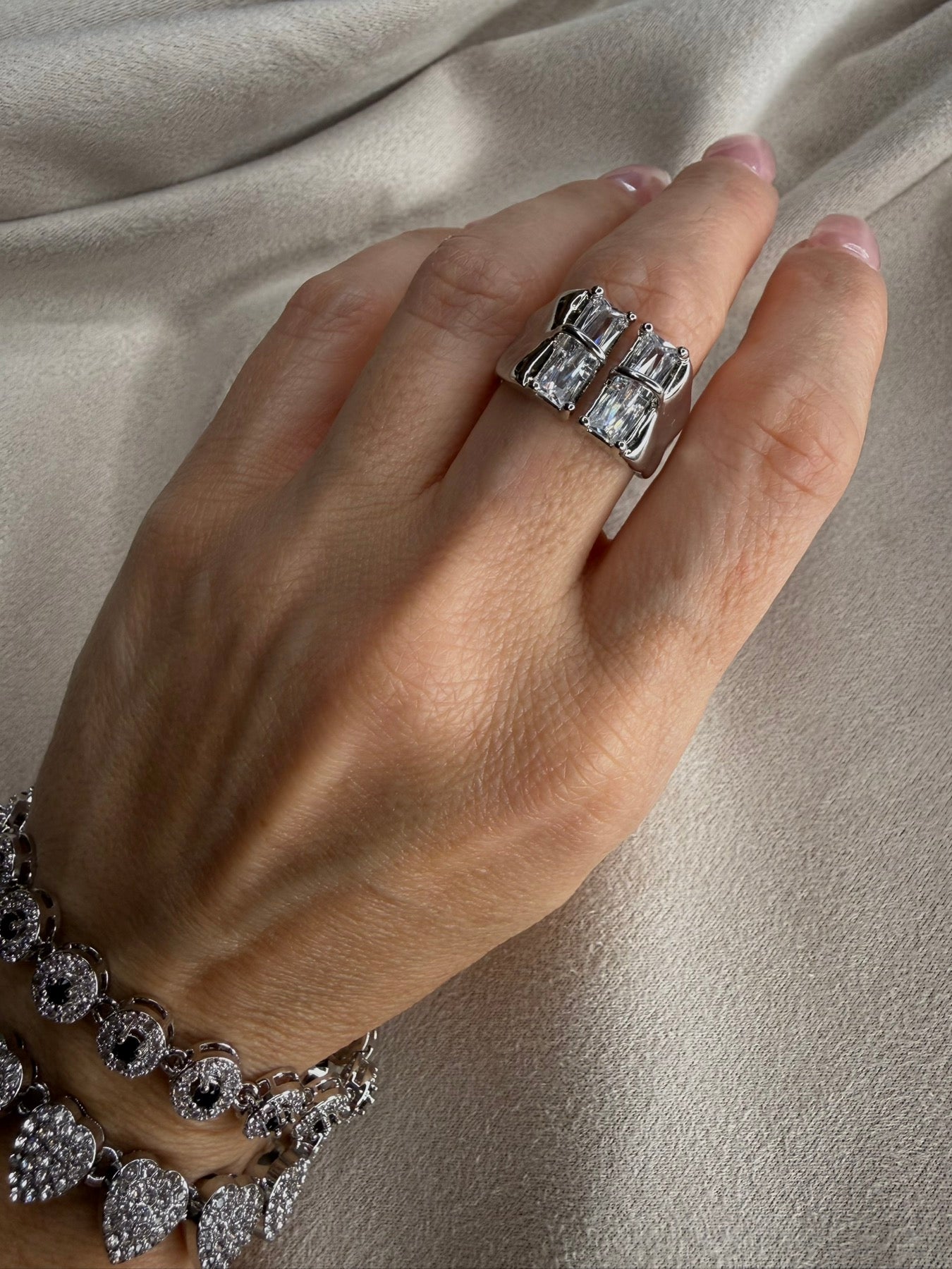 Glam Ring